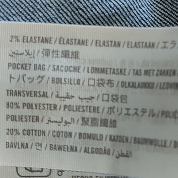 Hollister Distressed High-Rise Flare Blue Jeans - Picture 5 of 5